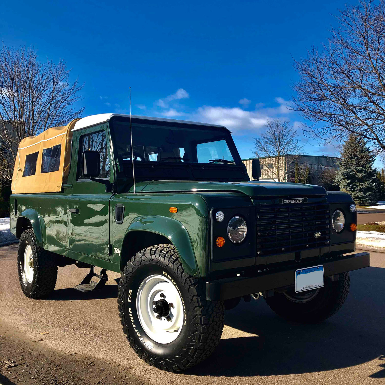 land rover defender 110 high capacity pickup