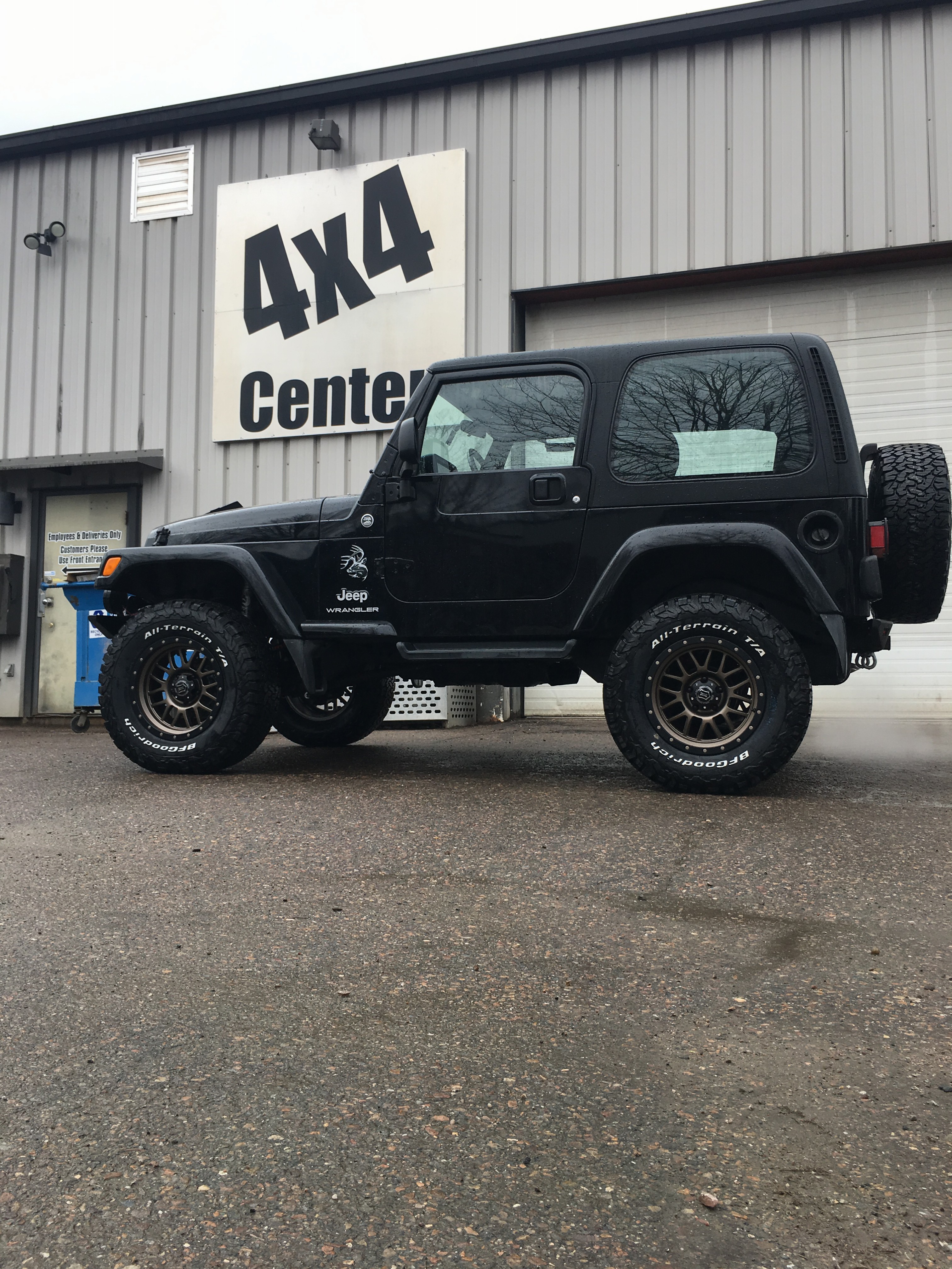 2003 Jeep Wrangler TJ - Repairing & Replacing an Unhappy Lift